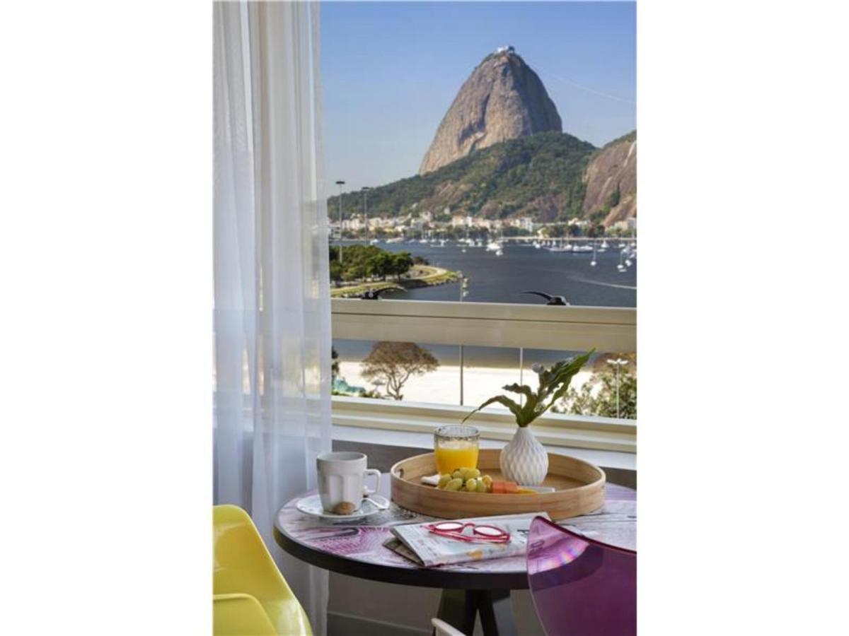 优2里约热内卢因特西迪酒店 外观 照片 View of Sugarloaf Mountain from the hotel