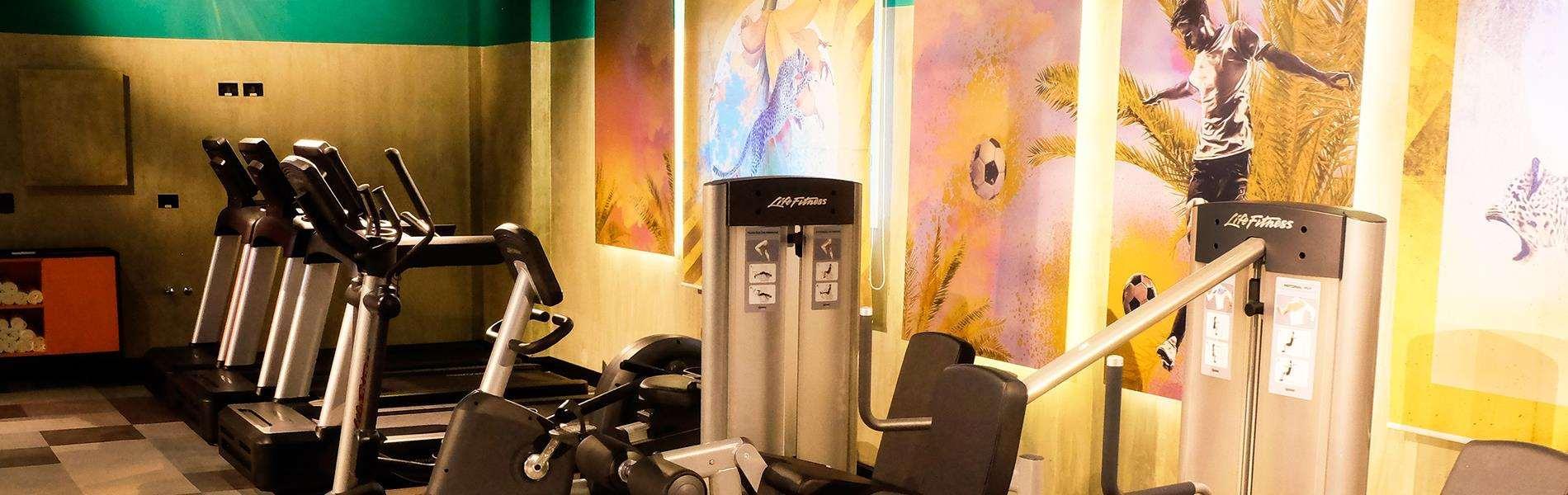 优2里约热内卢因特西迪酒店 外观 照片 A Life Fitness machine